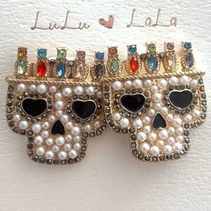 Skull Halloween Stud Earrings-gold